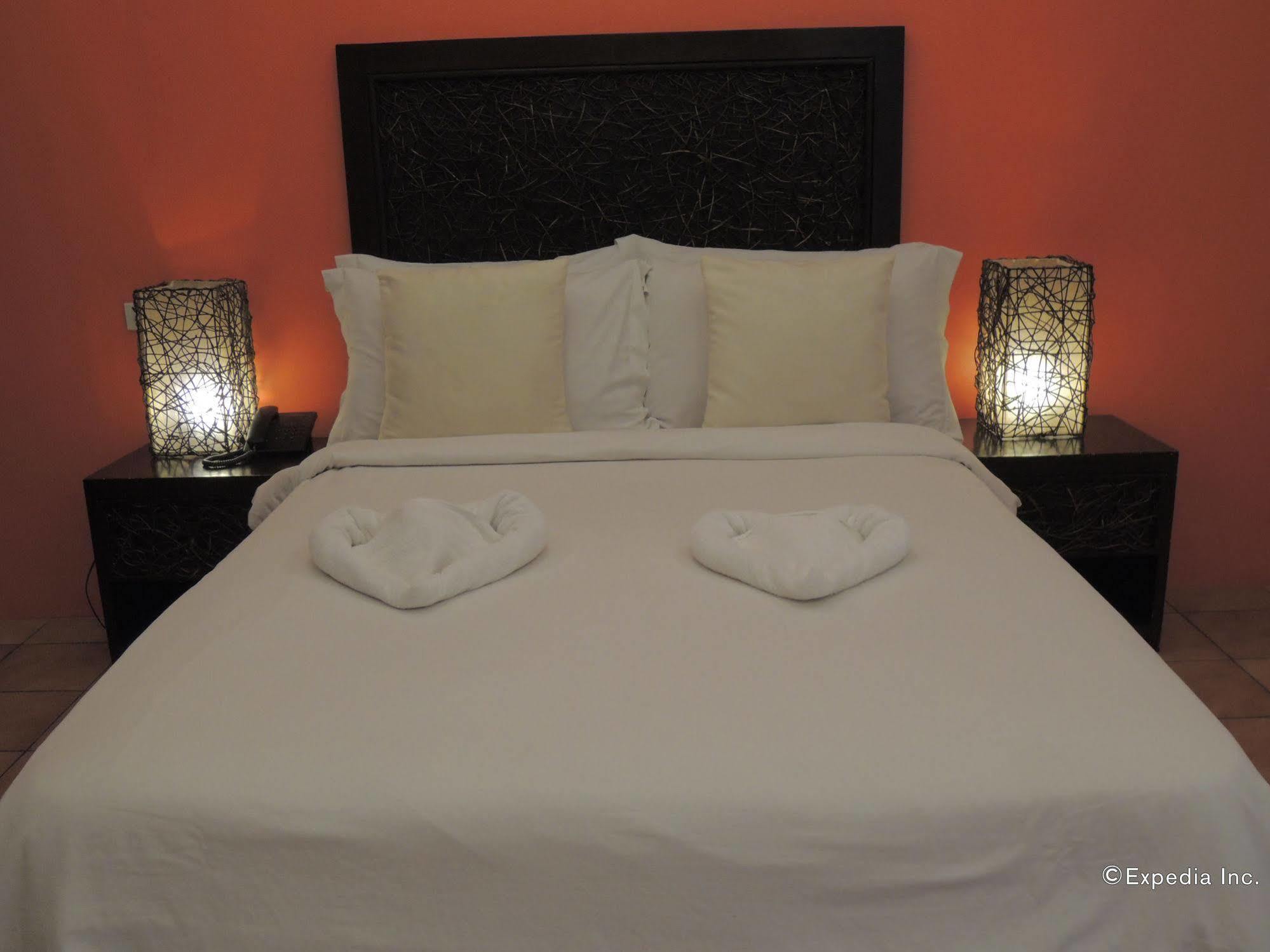 Elsalvador Beach Resort Maslog  Zewnętrze zdjęcie